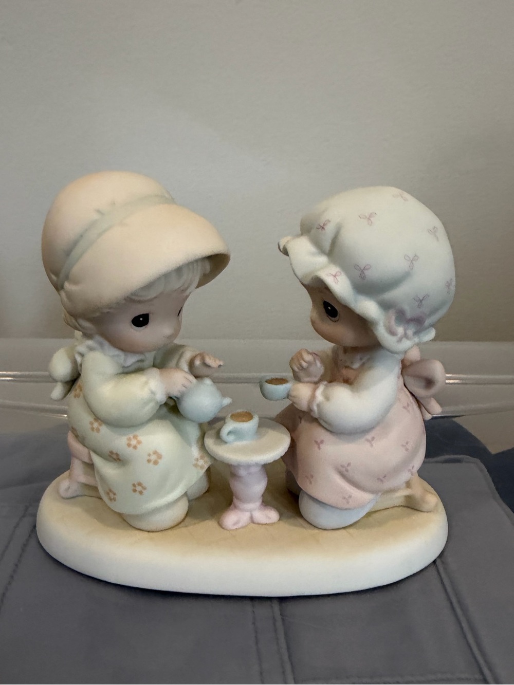 Friendship Hits The Spot Precious Moments 520748 No Box 1988